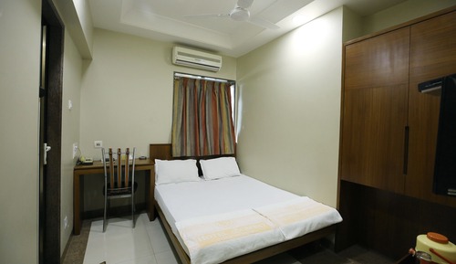Standard Double Bed