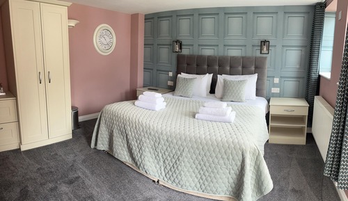 Double Room (Small)
