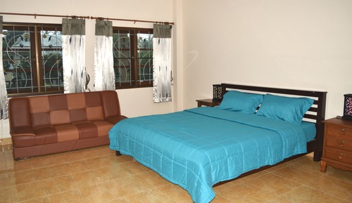 Deluxe Apartment, 2 Bedrooms, Balcony, Partial Ocean View