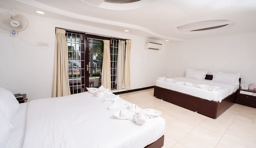 Deluxe Suite With Garden View