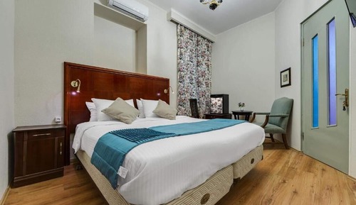 Basic Double Room