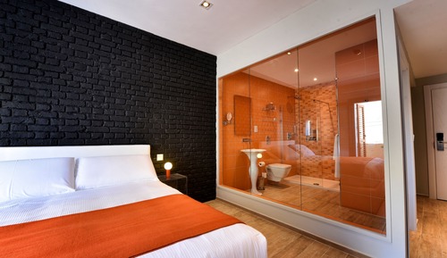 Deluxe Room (Twin Beds x2 Available on Request)