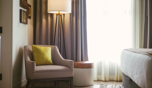 Standard Room, 1 King Bed, Accessible (Communications, Roll-In Shower)