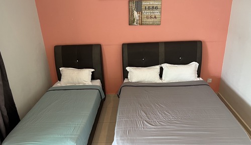 7-Bedroom Melaka Homely House