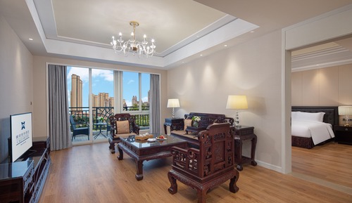 Premier Suite