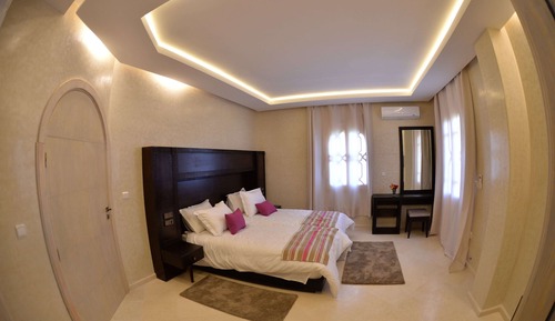 Superior Apartment