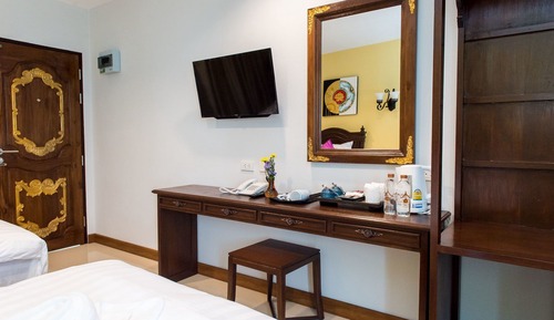 Deluxe Twin Room