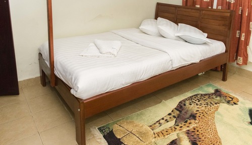 Standard Single Room, Garden View