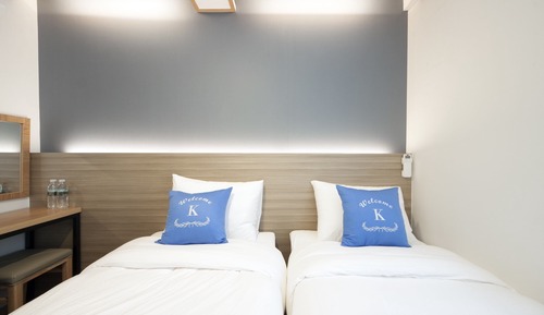 Standard Twin Room