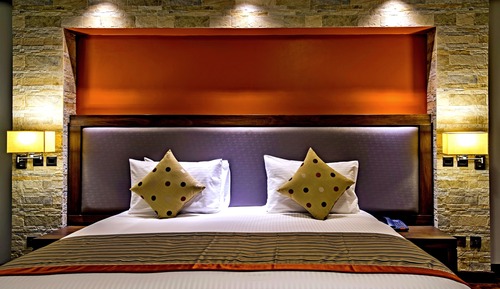 Deluxe Studio Suite