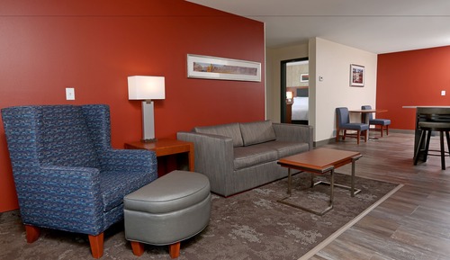Suite, 2 Bedrooms, Balcony