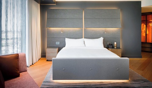 Room, 1 King Bed, Non Smoking (Hearing Accessible)