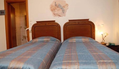 Double Room, 1 Double Bed