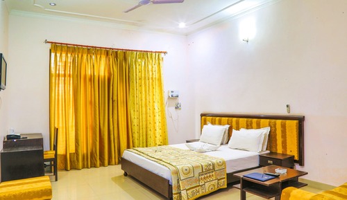 Premium Double Room, 1 Double Bed, Refrigerator, Resort View