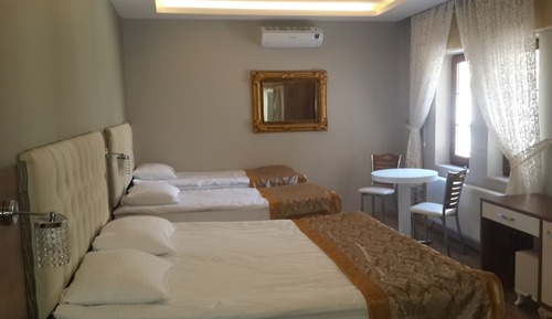 Comfort Quadruple Room
