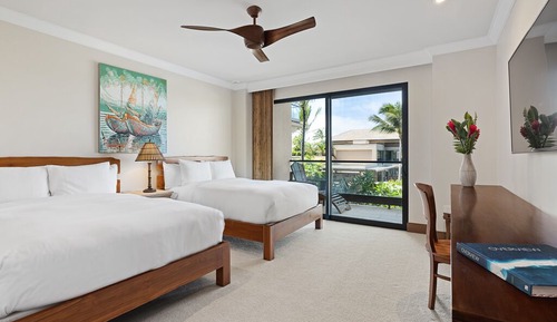 Kaiholo 3-Bedroom Ocean Front Residence
