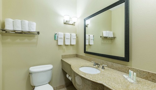 Suite, Multiple Beds, Non Smoking
