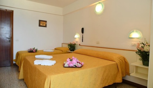 Triple Room, Sea View