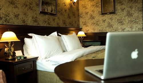 Deluxe No View 1 French Bed Room