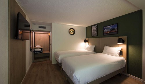 Standard Room, 2 Twin Beds