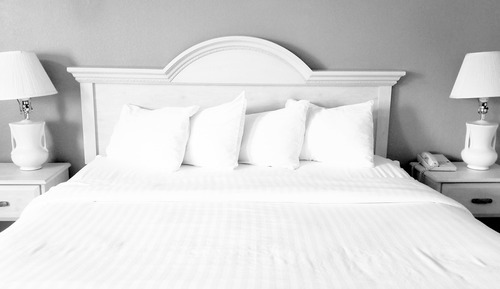Classic Room, 1 King Bed, Non Smoking