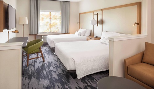 Room, Multiple Beds (Mobility Accessible, Roll-in Shower)