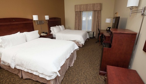 Two queen beds non smoking