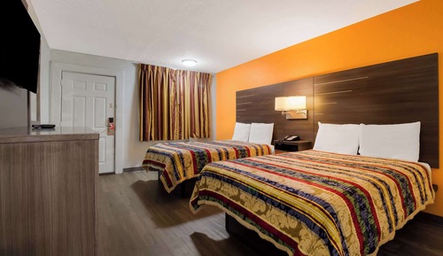 Standard Room, 2 Double Beds, Smoking