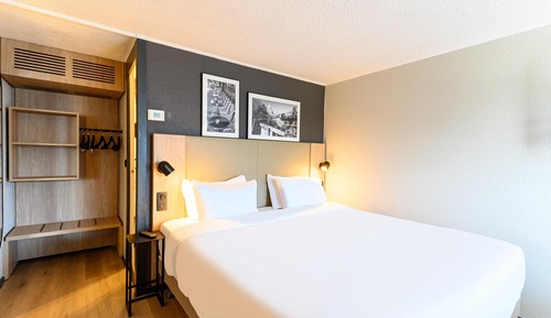 Superior Room, 1 King Bed