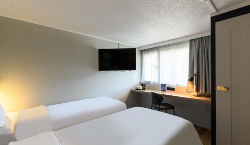 Standard Room, 2 Twin Beds