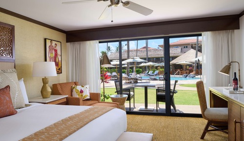 Room, 1 King Bed, Partial Ocean View