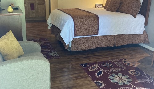 Studio Suite, 1 Queen