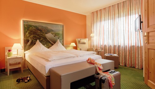 Double Room Romantic with Garden view (Lift), quiet area
