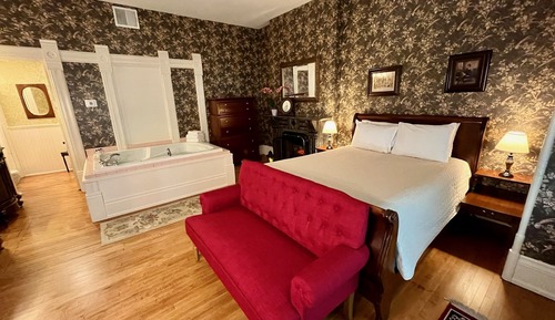 AE Cartier Suite