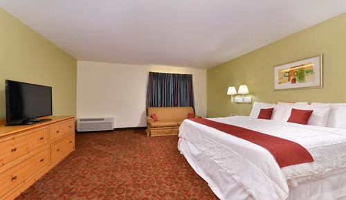 Deluxe Suite, 1 King Bed, Non Smoking