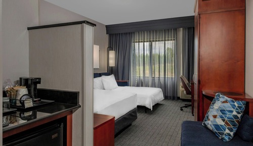 Room, 2 Queen Beds