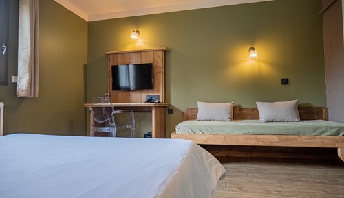 Comfort Triple Room