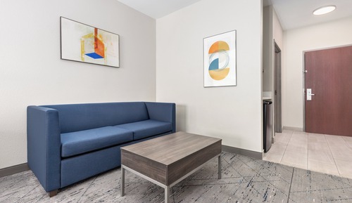 Suite, 1 King Bed (Additional Living Area)