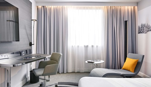 Superior Room, 1 Queen Bed with Sofa bed