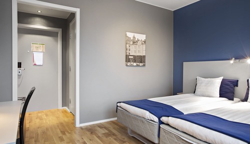 Family Room, Multiple Beds, Non Smoking