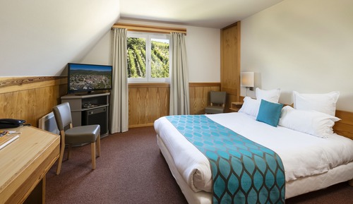 Superior Room, 2 Twin Beds (Larger Room)