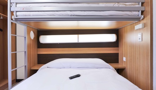 Standard Room, Multiple Beds (1 Double and 1 Single bed)