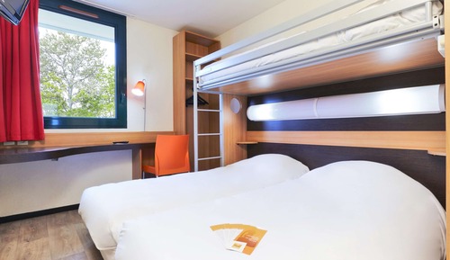 Standard Room, 3 Twin Beds