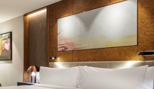 Deluxe Room, 1 King Bed, Corner