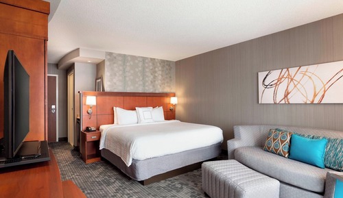 Room, 1 King Bed with Sofa bed, Balcony