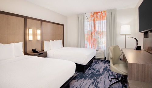 Room, 2 Queen Beds, Non Smoking (Mobility/Hearing Accessible, Tub)