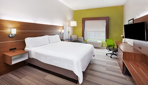 Standard Room, 1 King Bed