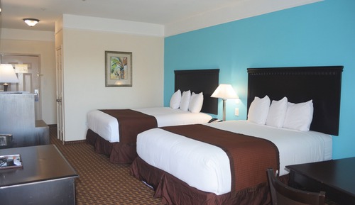 Deluxe Room, 2 Queen Beds, Balcony