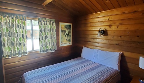 Cabin, Multiple Beds, Kitchenette