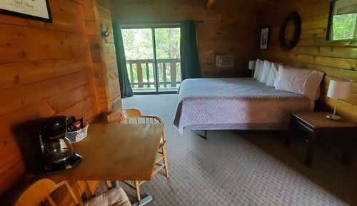 Standard Room, 1 King Bed